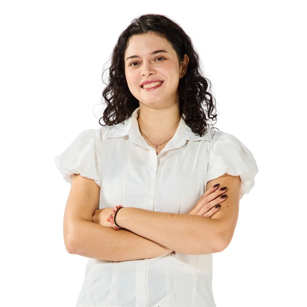 Cô LUH PUTU EILEEN MAHARANI MURPHY